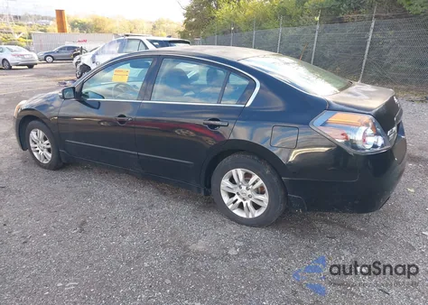 2010 Nissan Altima 2.5 S z USA, uszkodzony, nr VIN 1N4AL2AP9AN513096